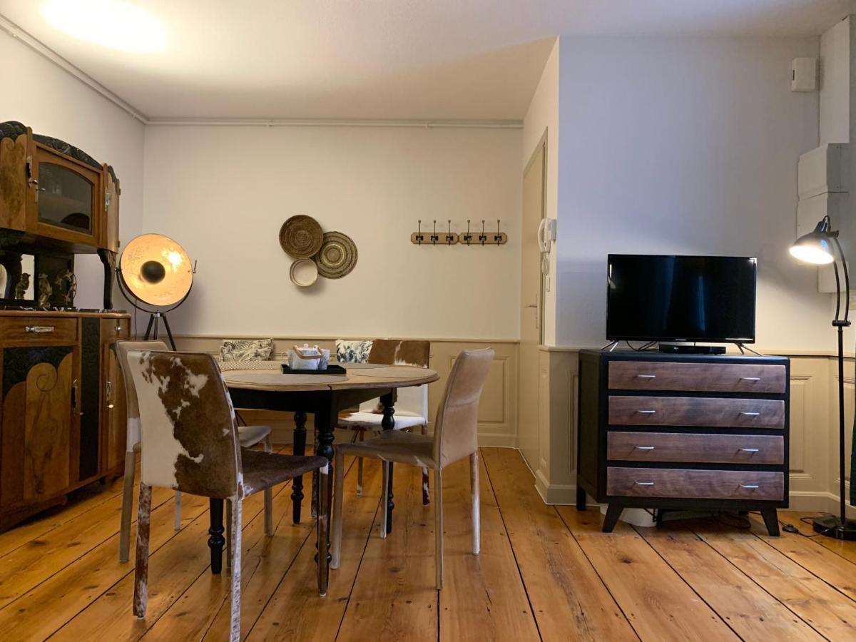 Appartements Des 2 Tetes Colmar Eksteriør billede